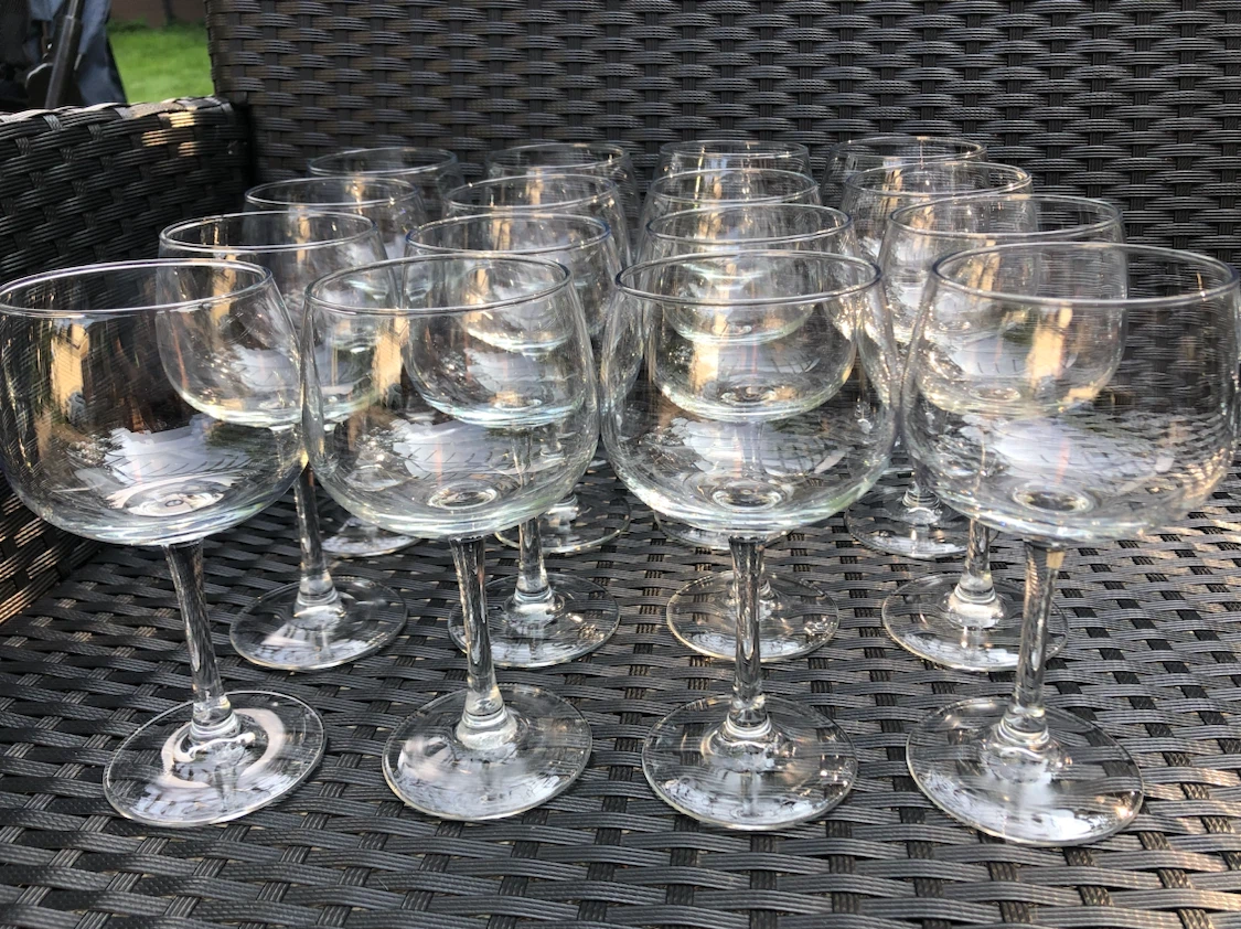 🍷Summer Patio Party Wine Glasses - 32 Pcs - photo 2
