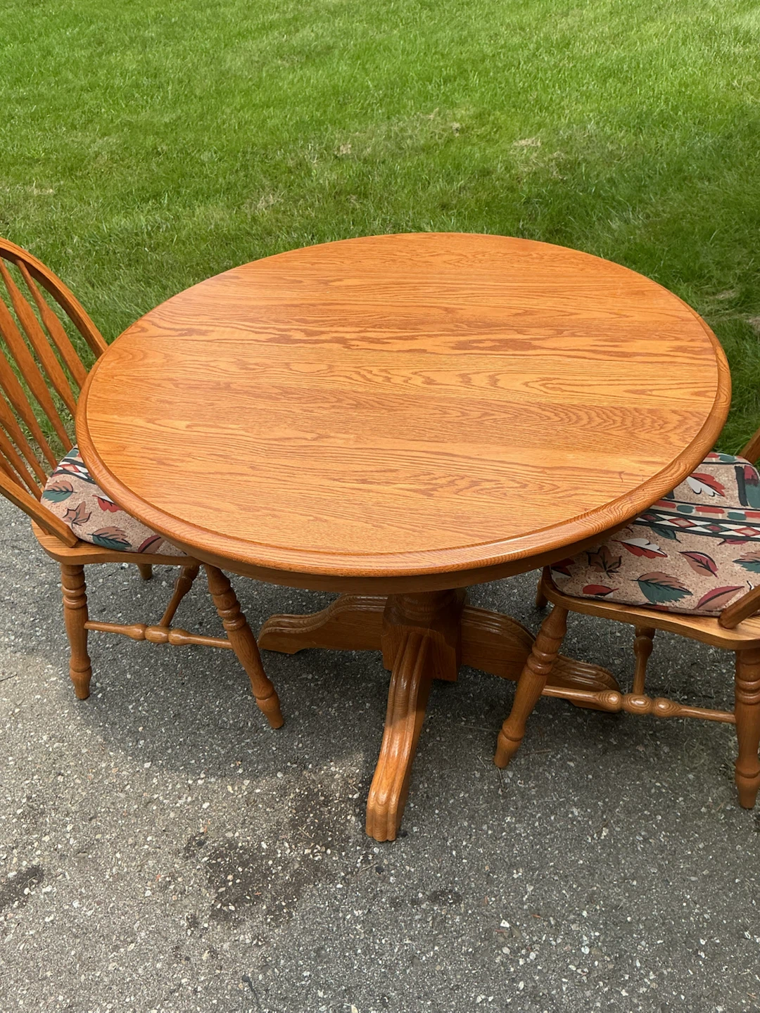 Oak Pedestal Dining Table with 2 Chairs - photo 2