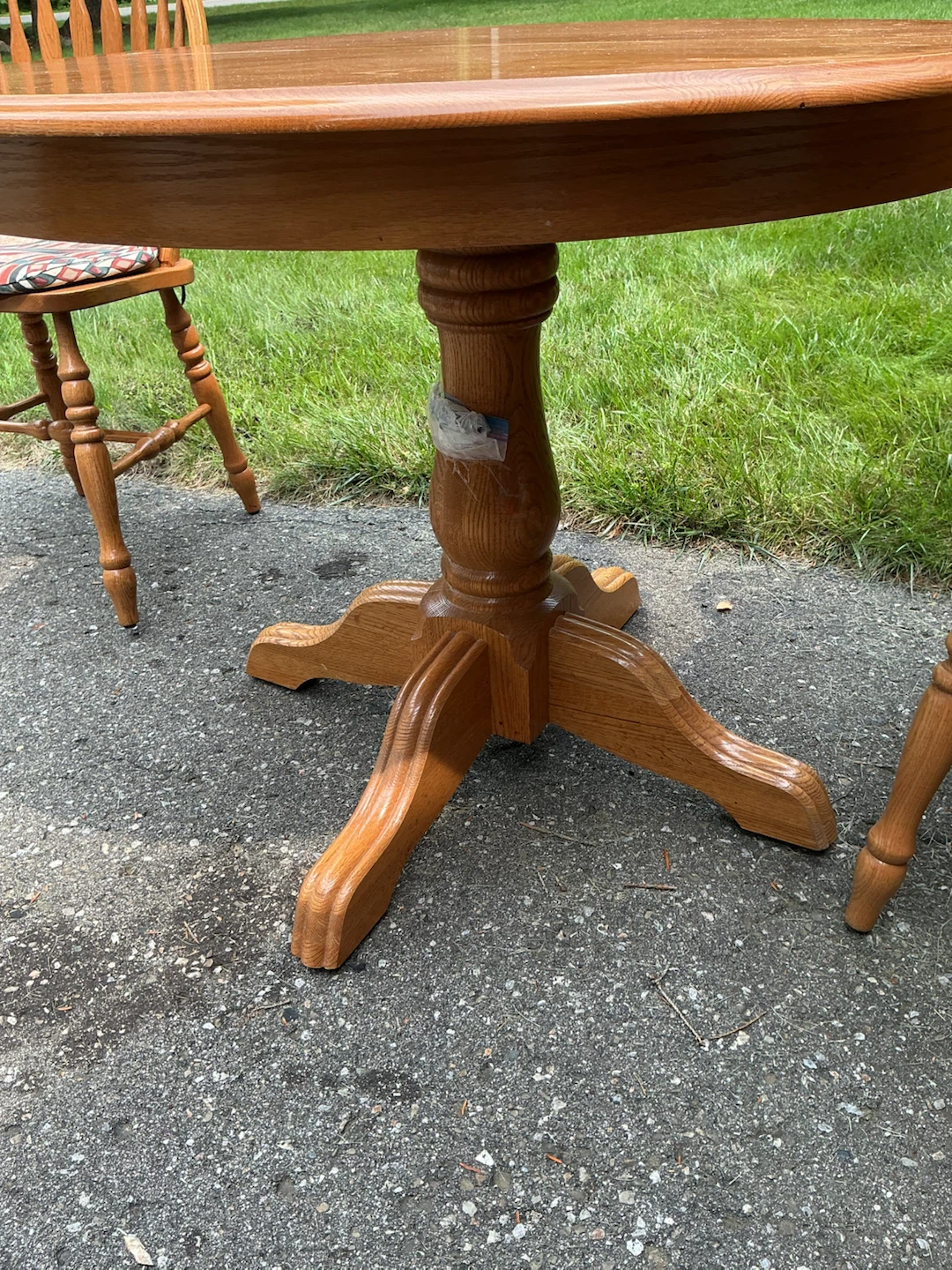 Oak Pedestal Dining Table with 2 Chairs - photo 5