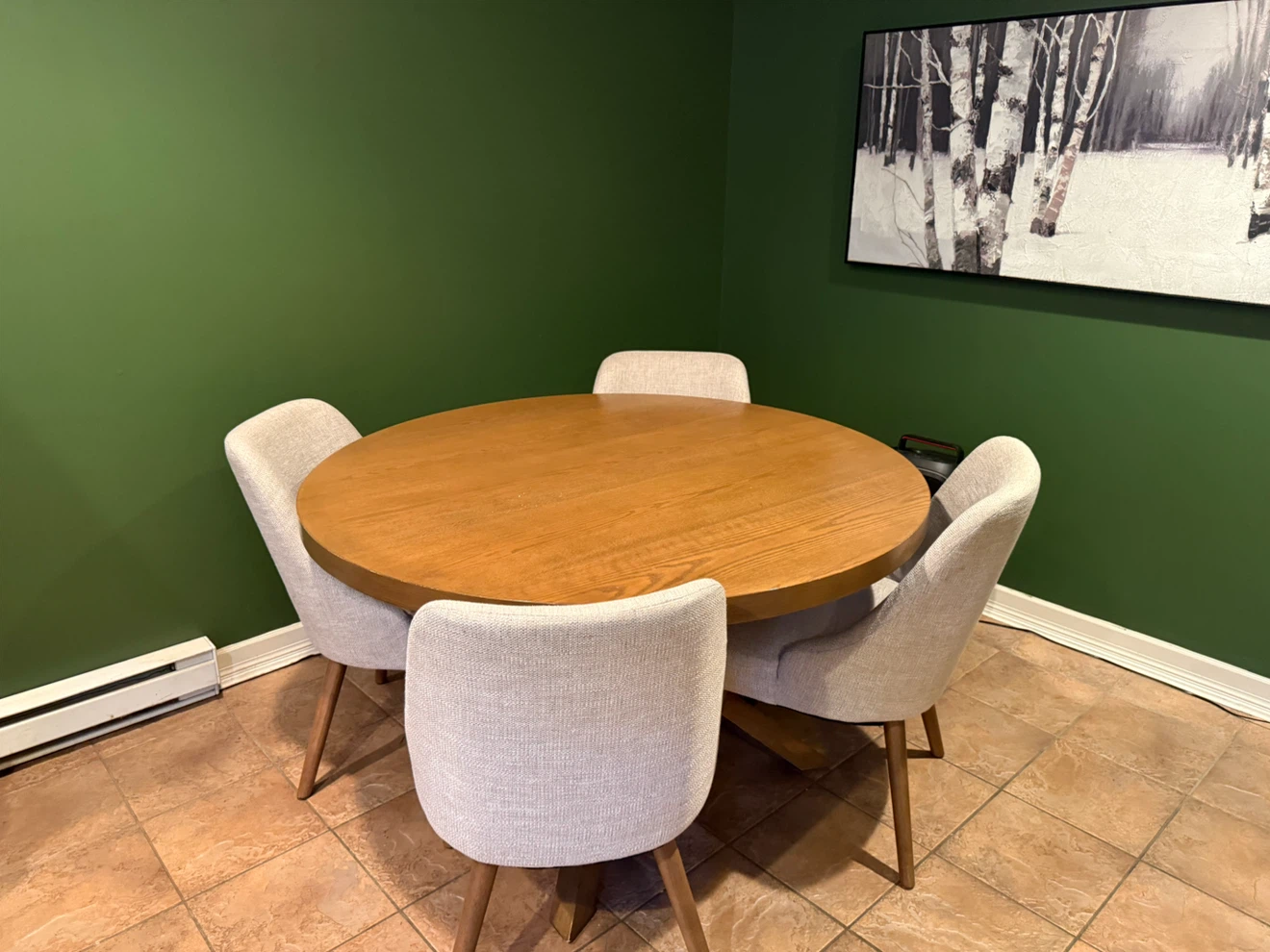 Round Wood Dining Table with 4 Chairs