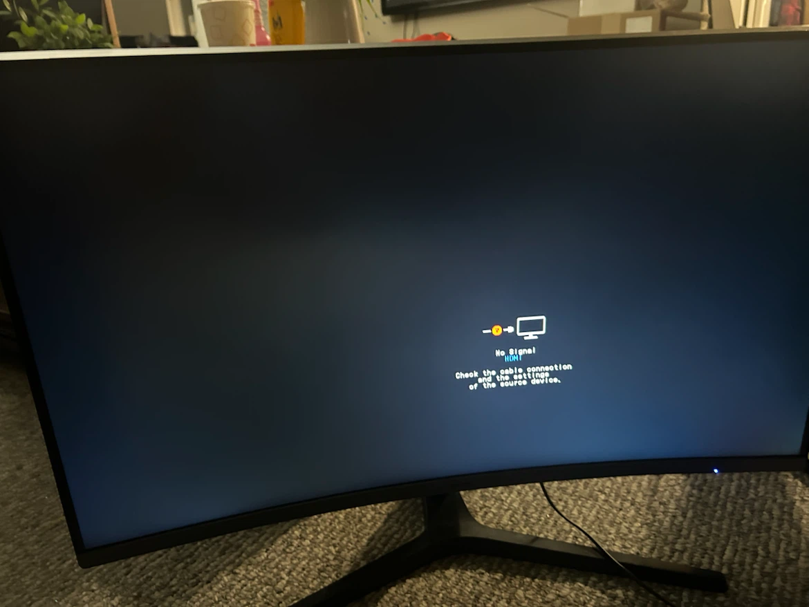 32” Samsung Curved Monitor w/ Power Cord & HDMI Cord - photo 3