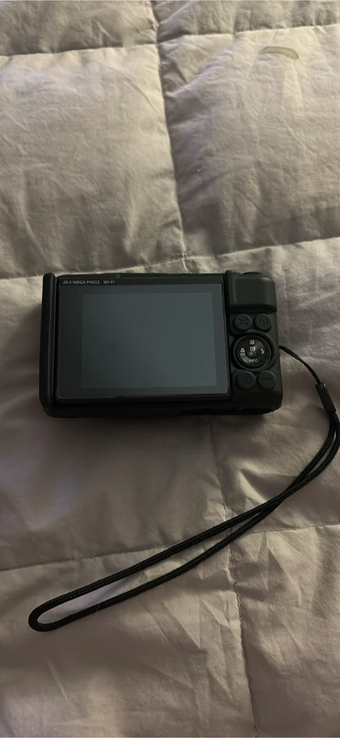 camera canon SX740