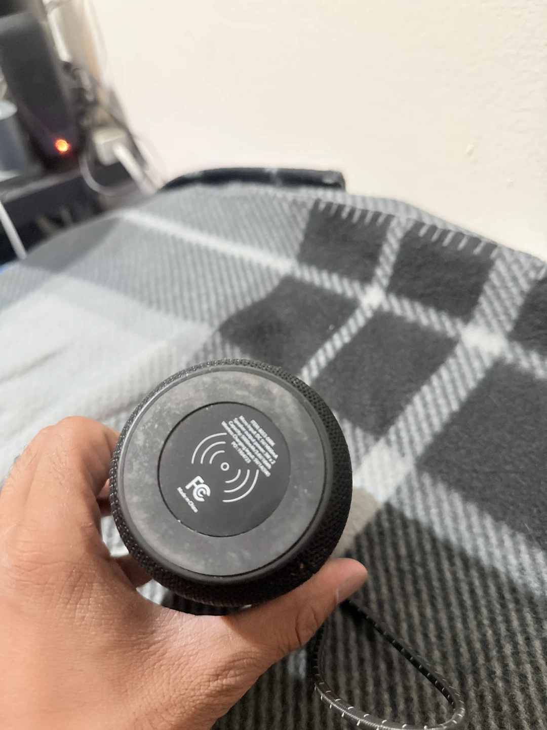 Dynatrace Portable Bluetooth Speaker - photo 3