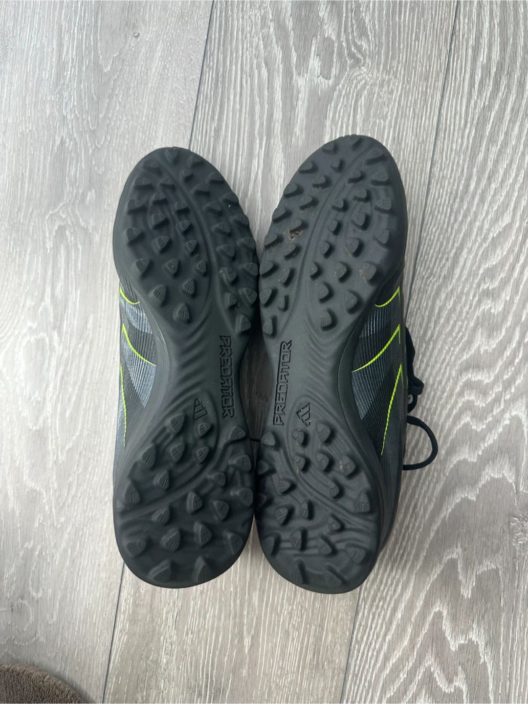 Adidas Predator Cleats Size 11 - photo 3