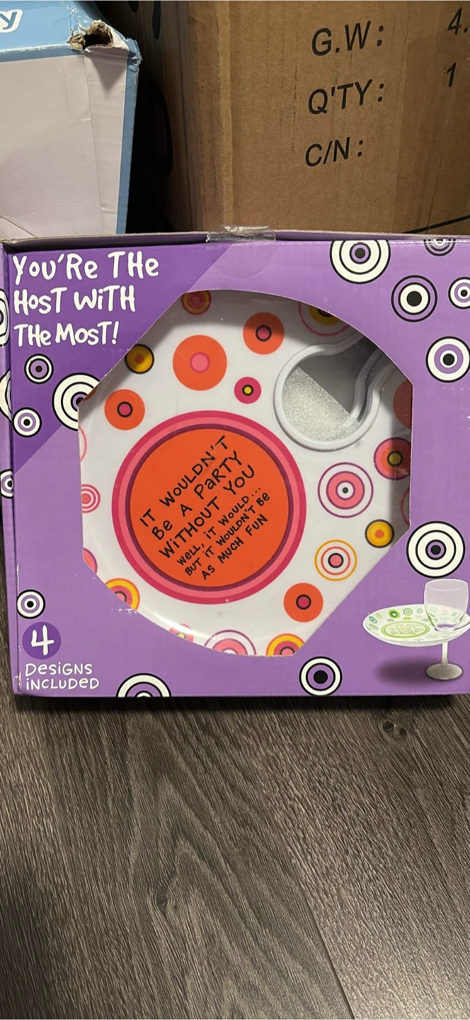 NEW 4 Cocktail/Drink Plates