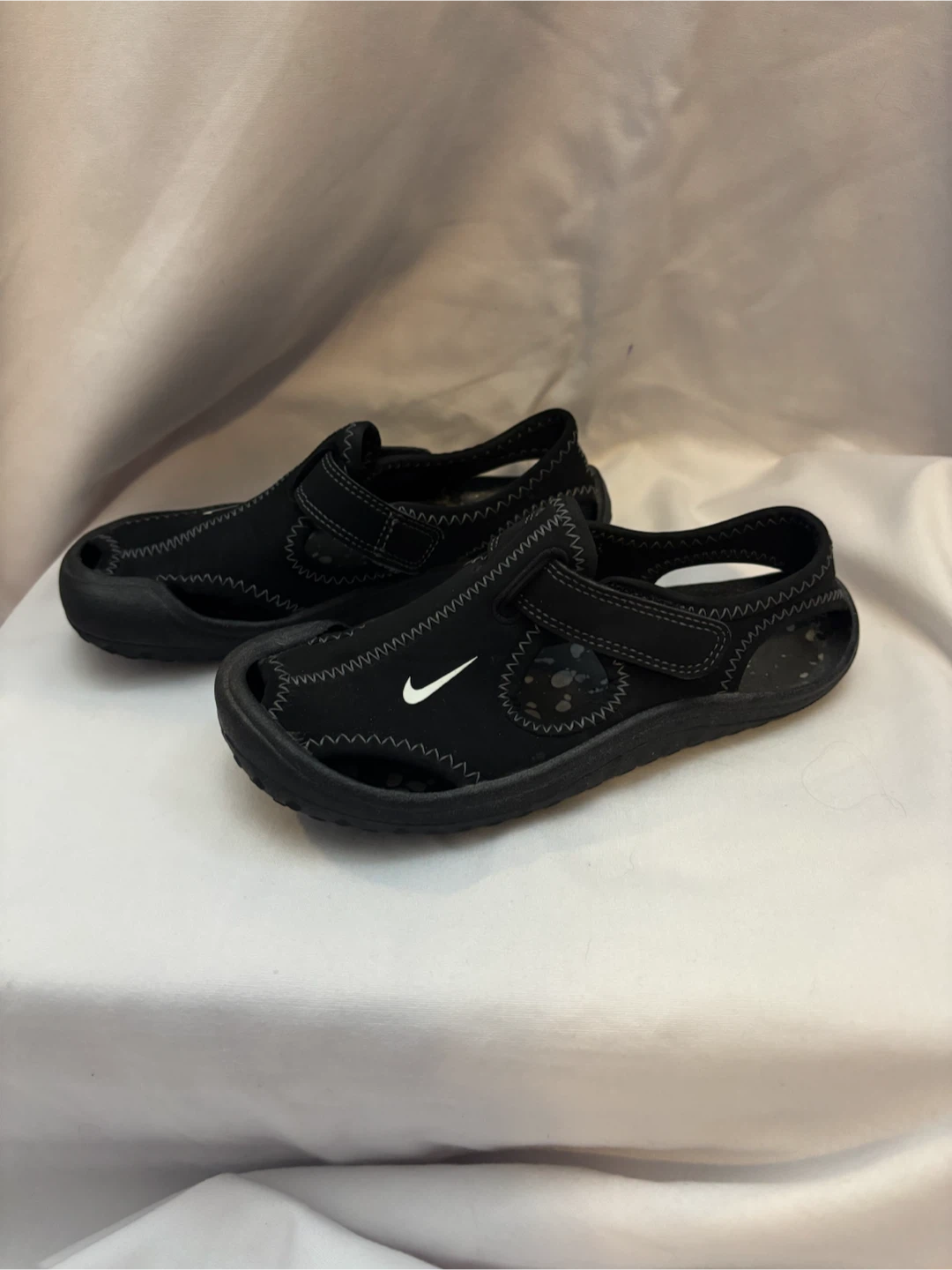 Nike Sunray Protect kids' sandals -size 12C