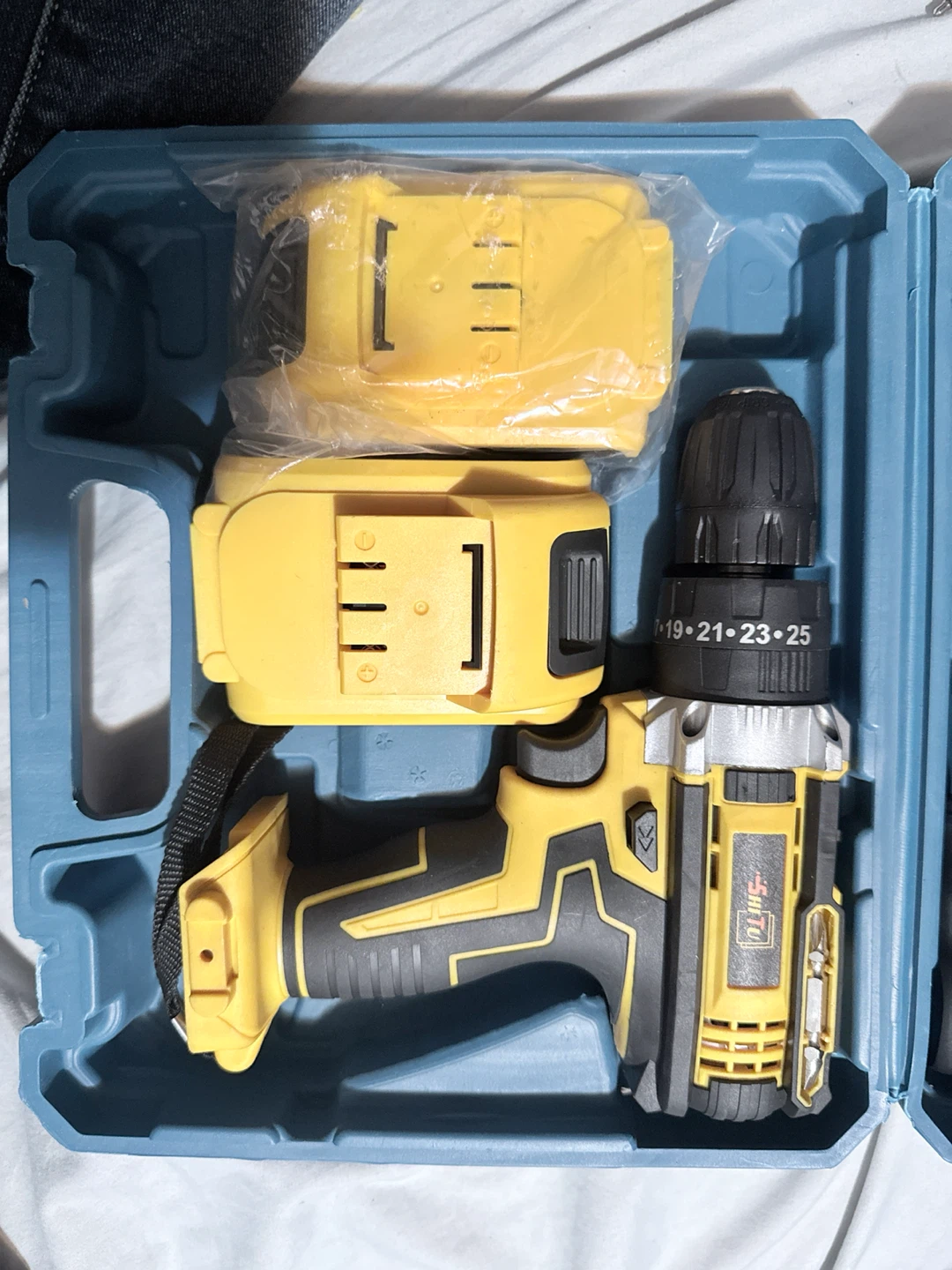 ShiTu Cordless Drill Set with Accessories - photo 3