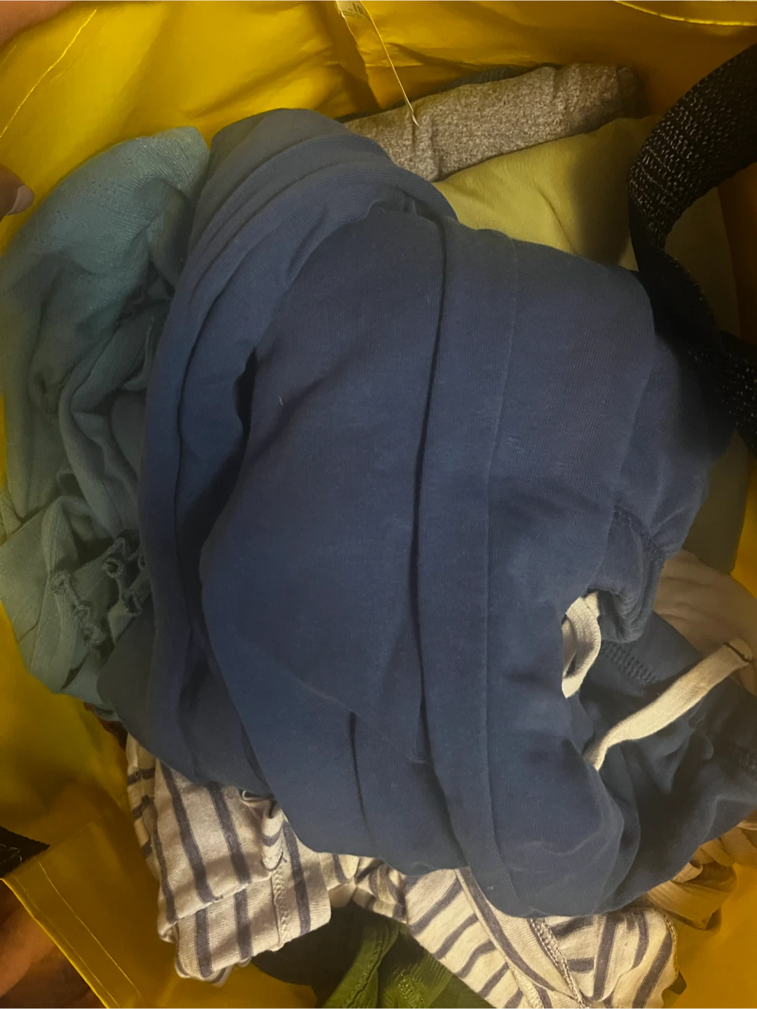 Bag of women clothing - photo 2