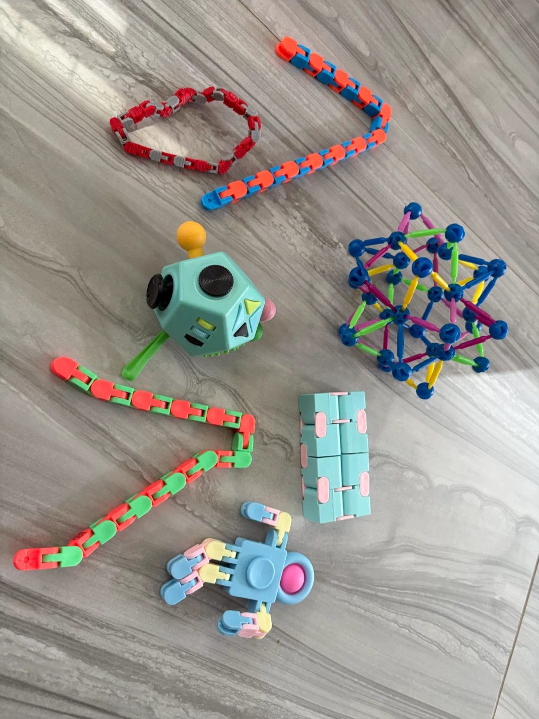 Fidget Toy Bundle - photo 4