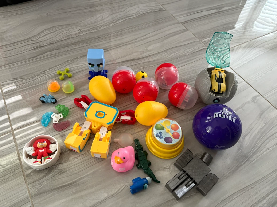 The Mystical Magic Orb and Assorted Mini Toys
