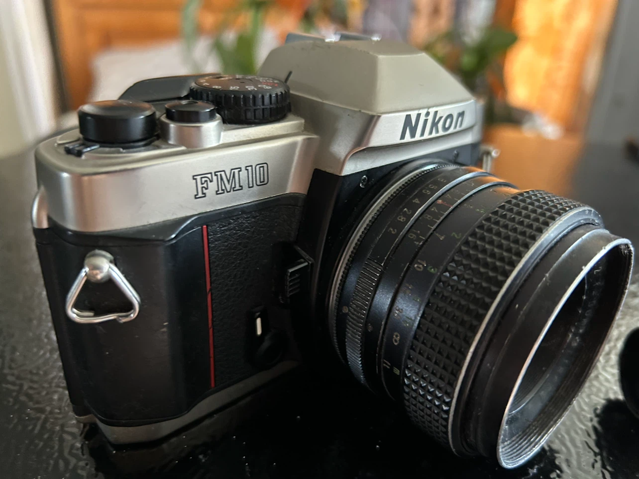 Nikon FM10 35mm Film Camera with Ilford HP5 Plus Film - photo 2