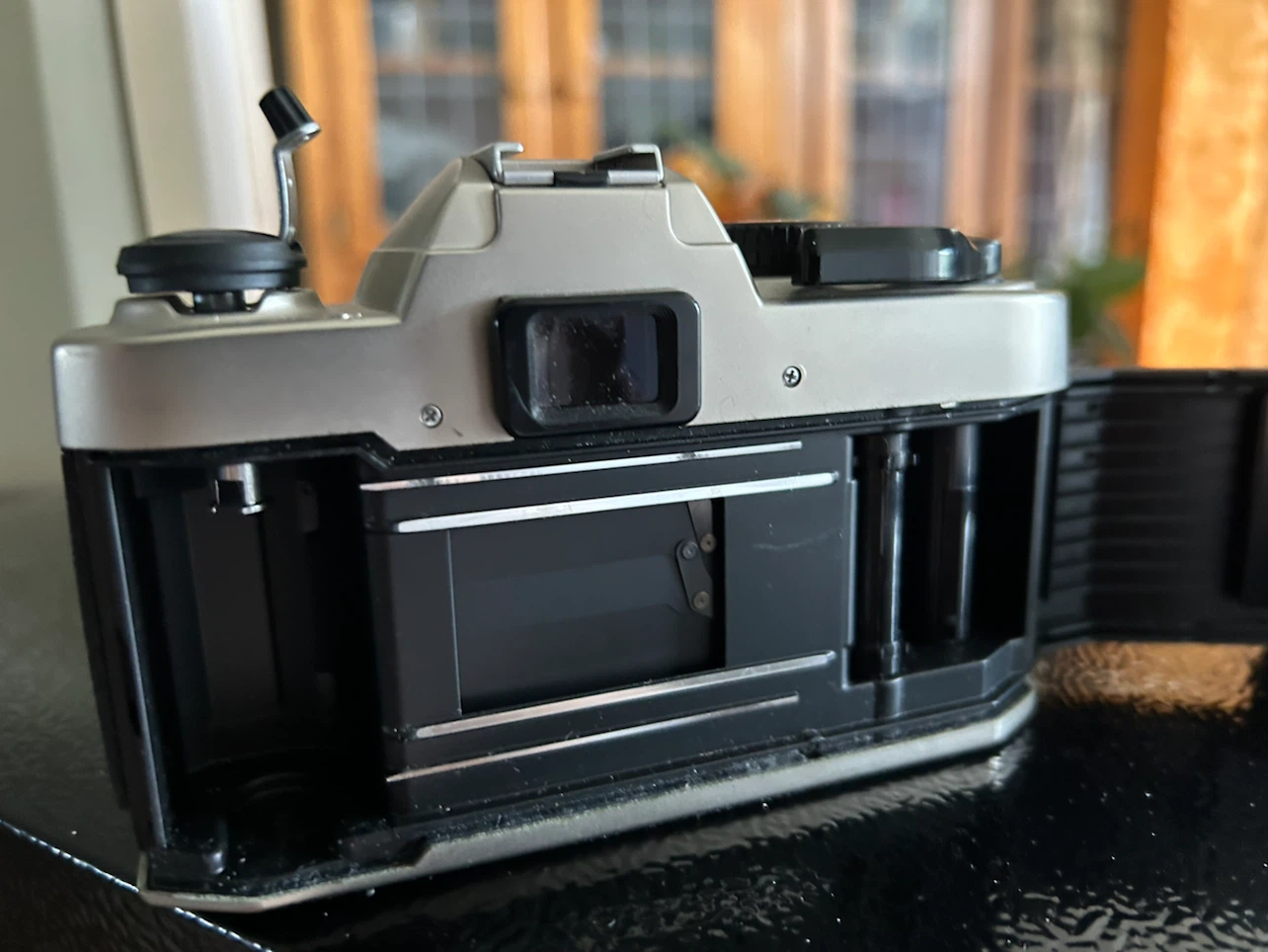 Nikon FM10 35mm Film Camera with Ilford HP5 Plus Film - photo 3