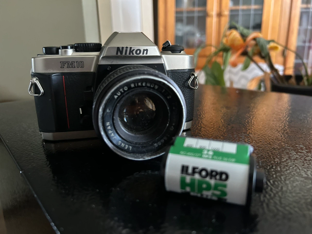 Nikon FM10 35mm Film Camera with Ilford HP5 Plus Film - photo 4