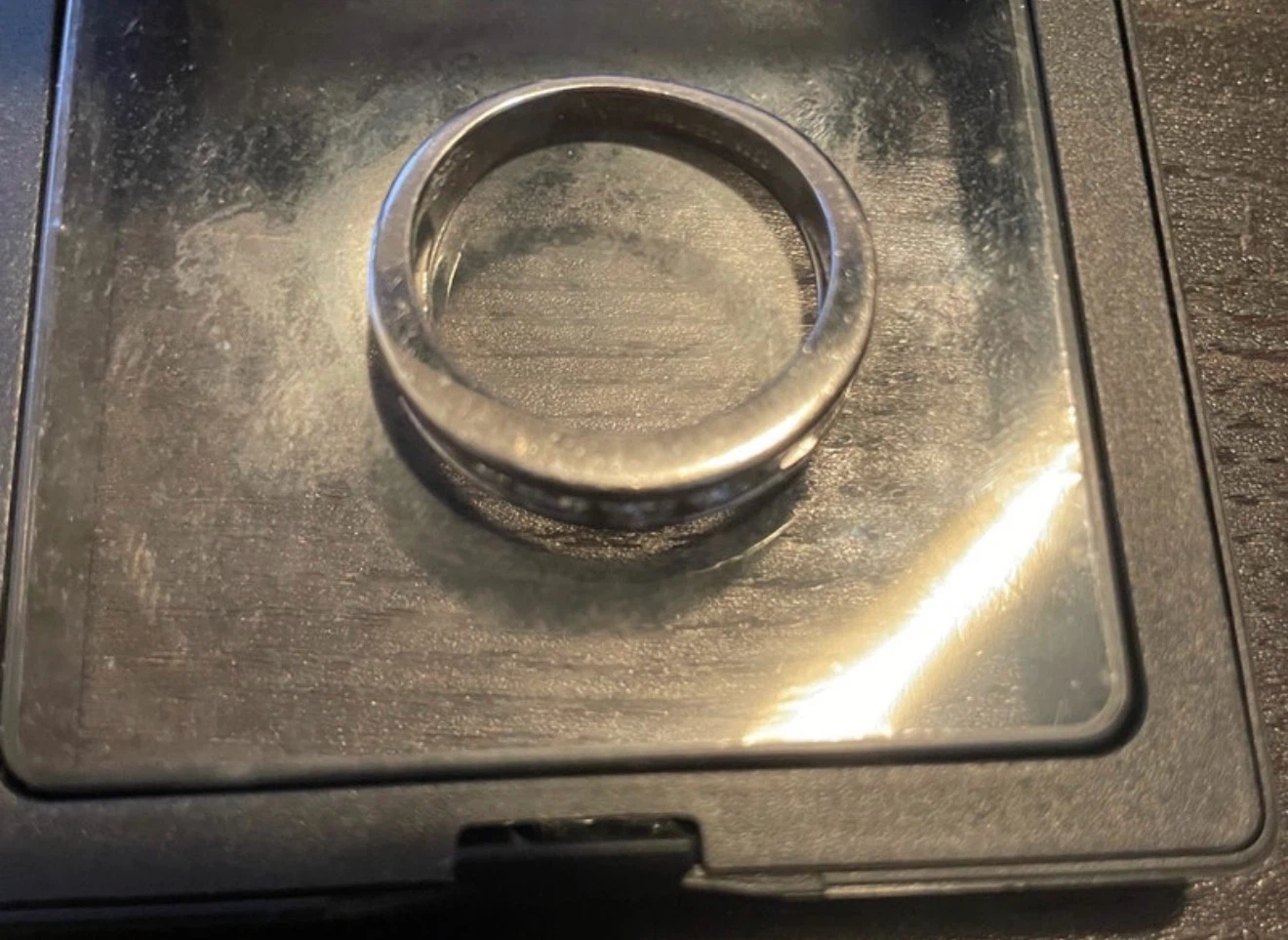 Sterling Silver Ring with 2.1ct Diamonds