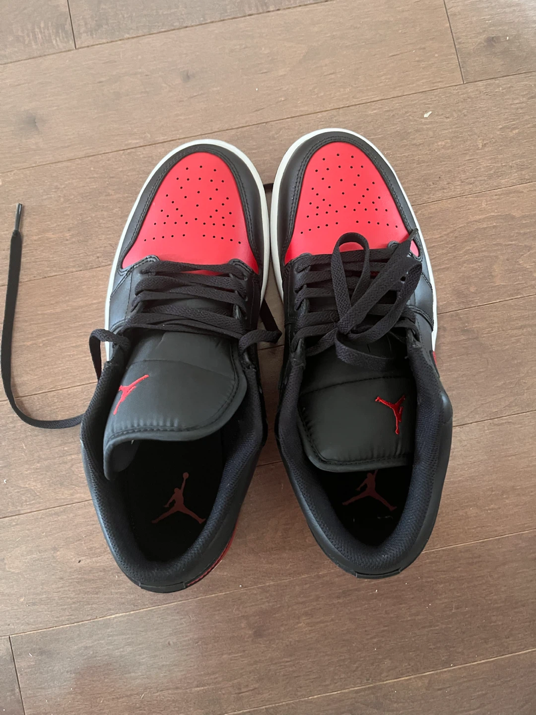 Air Jordan 1 Low (Black/red) - photo 2