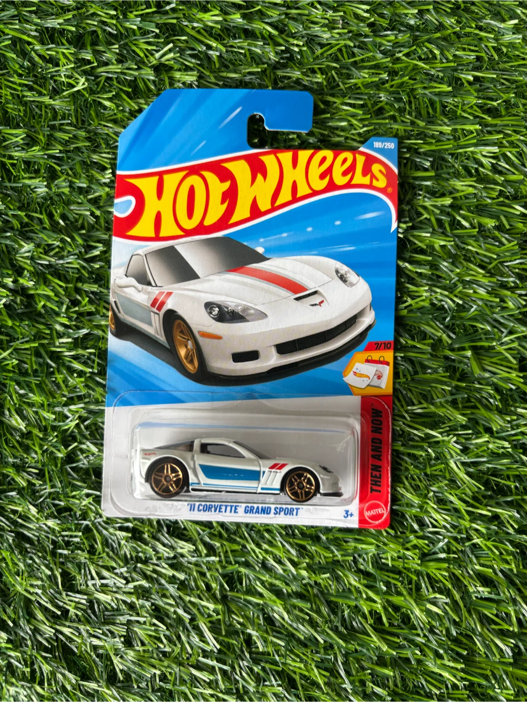 Hot Wheels '11 Corvette Grand Sport Diecast Car