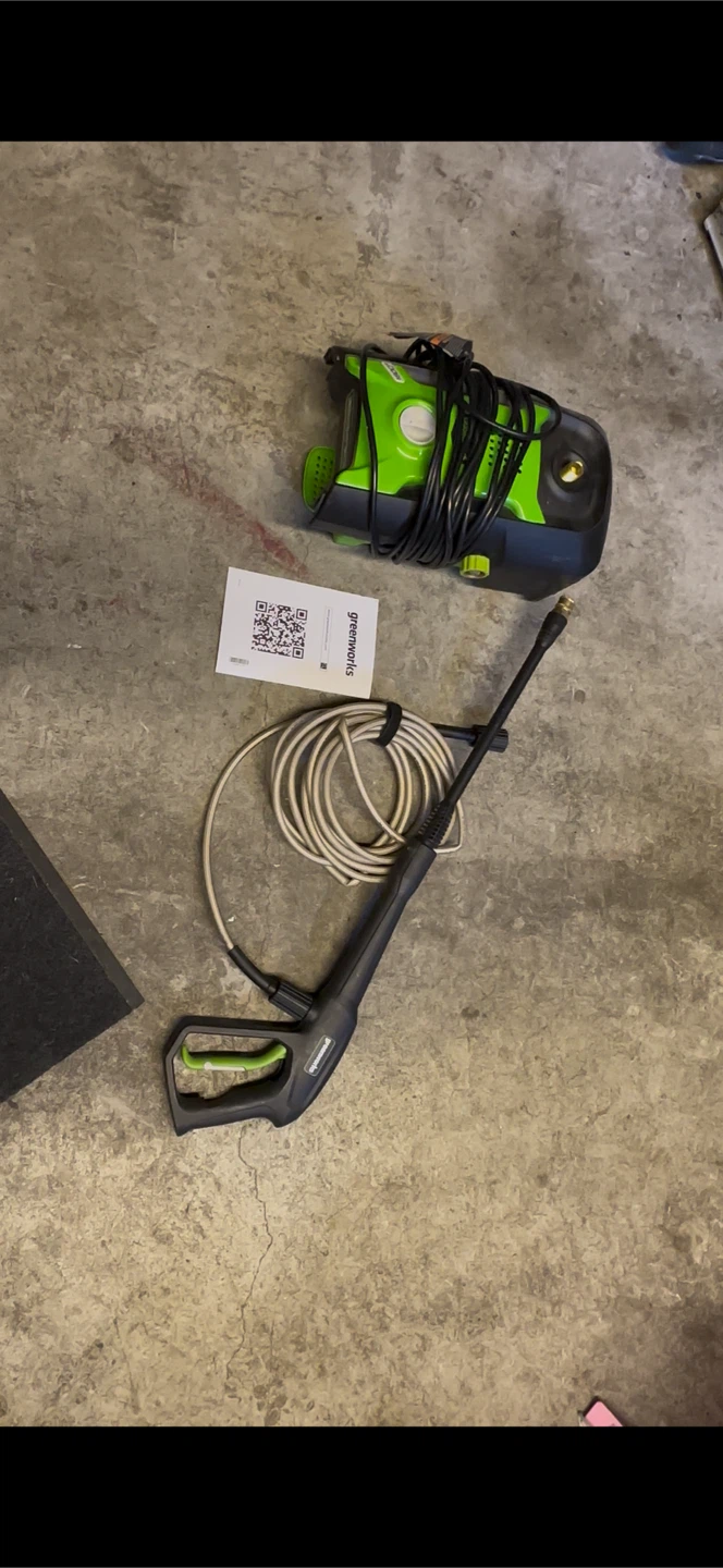 Brand new 1600psi pressure washer greenworks - photo 2