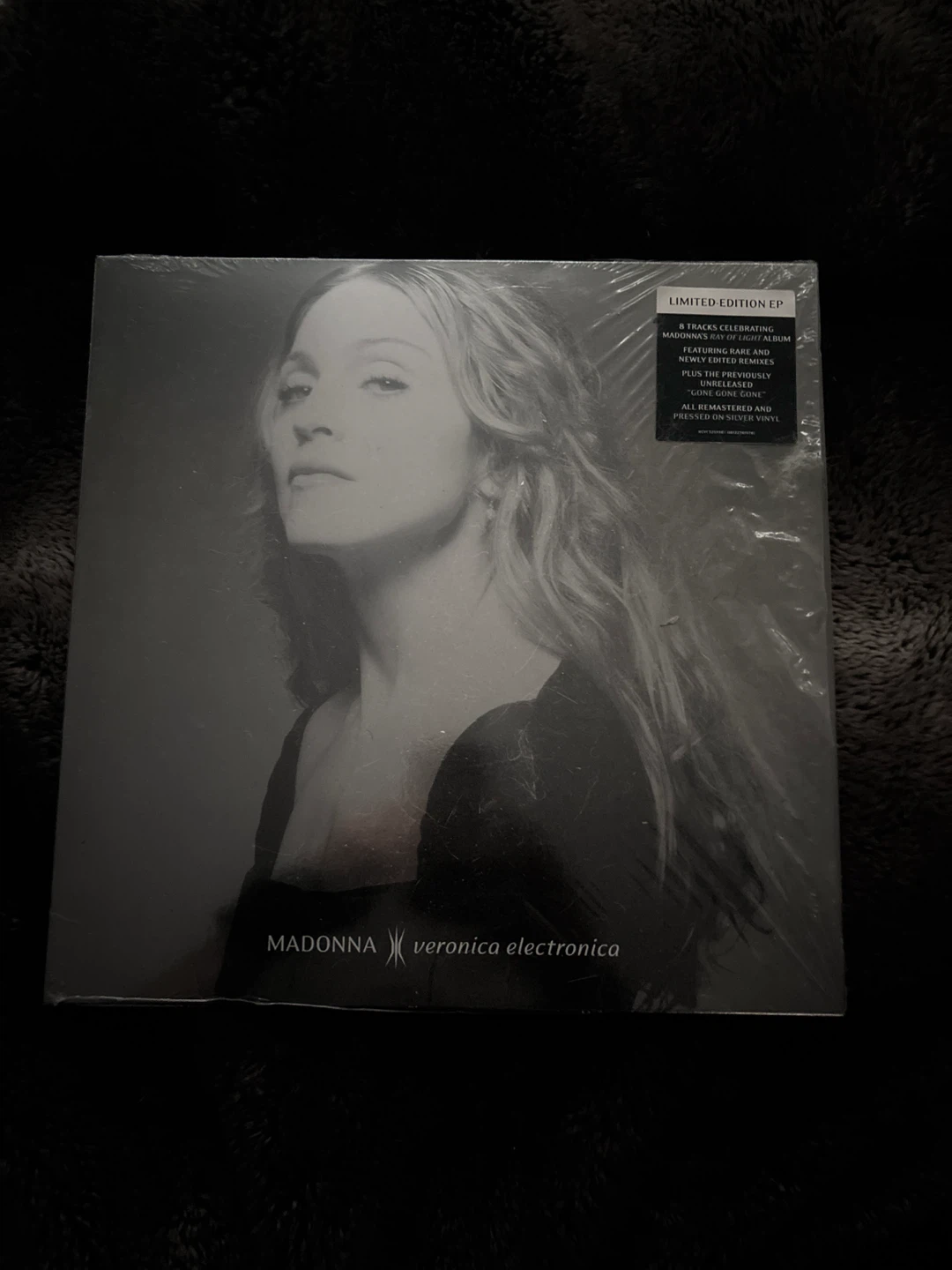 Record Player with limited edition LP - photo 2