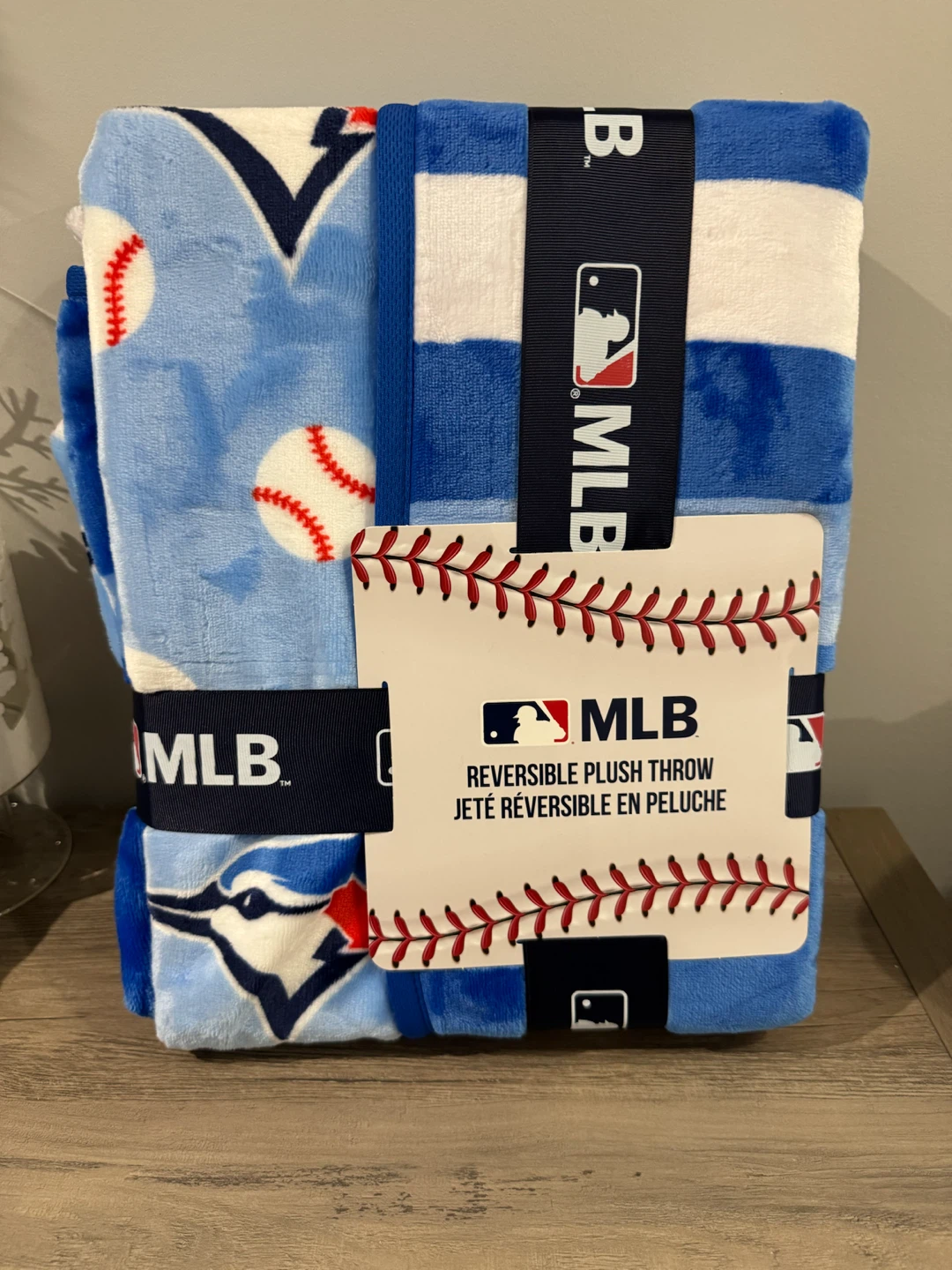 MLB Toronto Blue Jays Reversible Plush Throw Blanket
