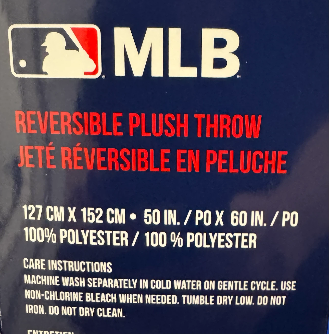 MLB Toronto Blue Jays Reversible Plush Throw Blanket - photo 3