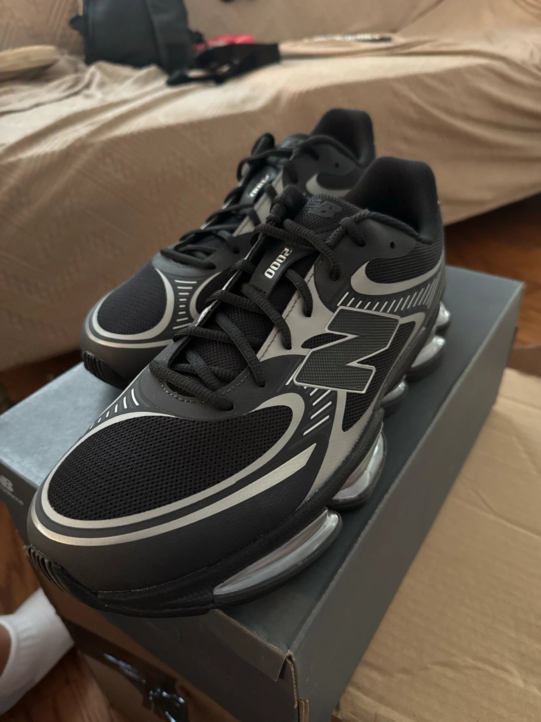 New Balance ARZB0 2000 Black/Silver Running Shoes Size 13 - photo 3