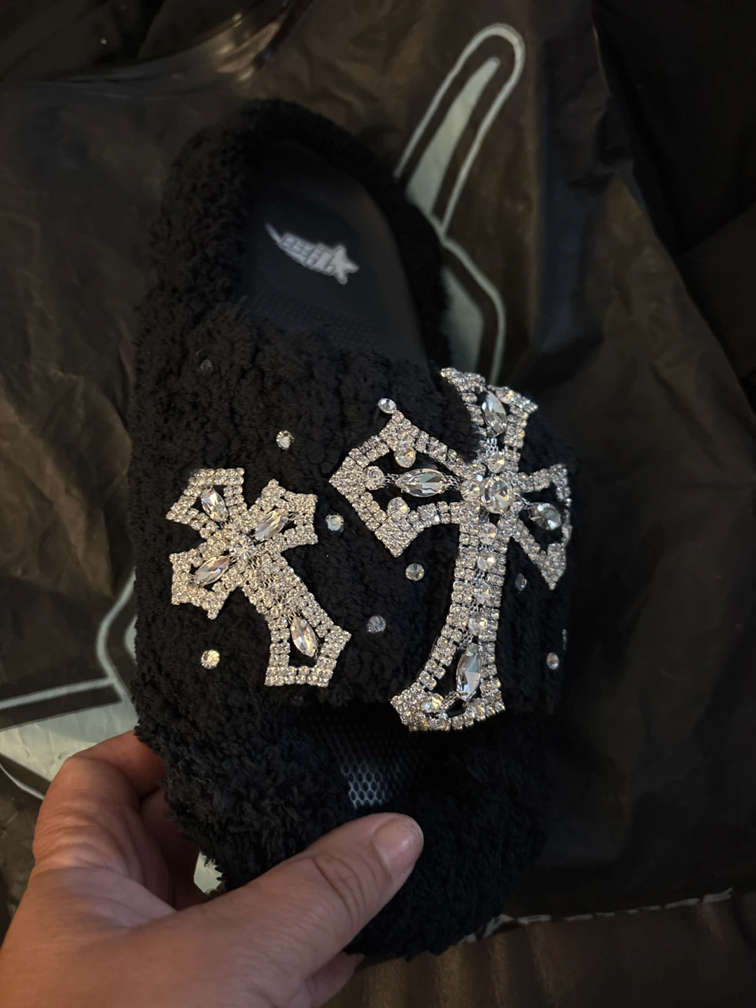 Authentic superstar Black Fuzzy Slides with Rhinestone Crosses - photo 5