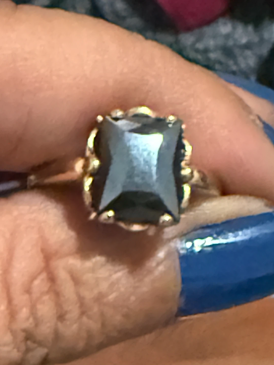 Vintage 10K Black Alaskan Diamond “Hematite” Ring - photo 4