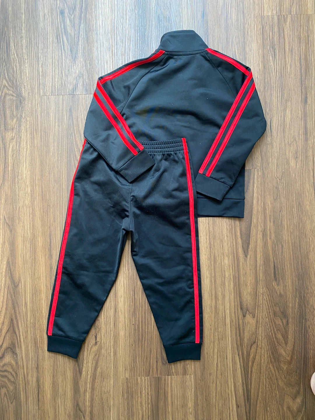 Adidas Tracksuit Set - Black/Red, 3T - photo 2