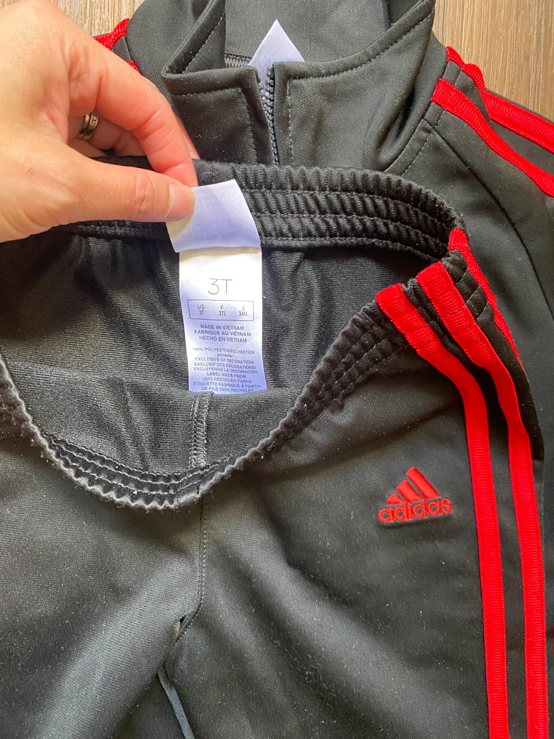 Adidas Tracksuit Set - Black/Red, 3T - photo 4