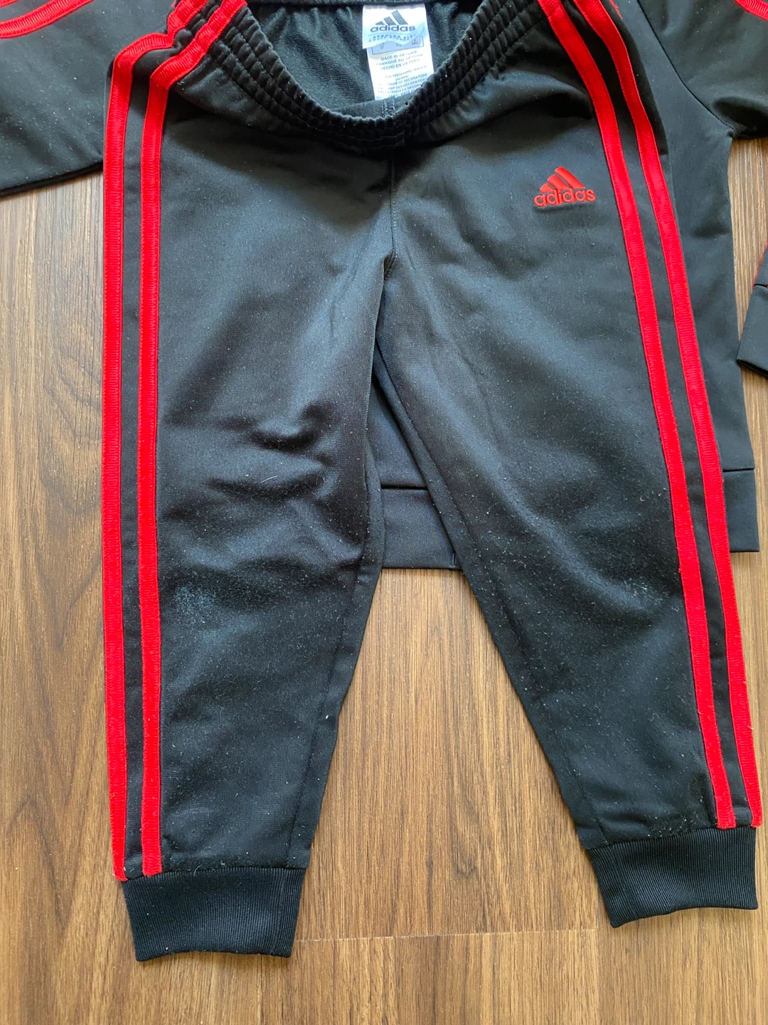 Adidas Tracksuit Set - Black/Red, 3T - photo 5