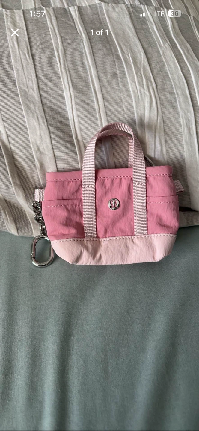Lululemon daily multi tote tide pink flush pink