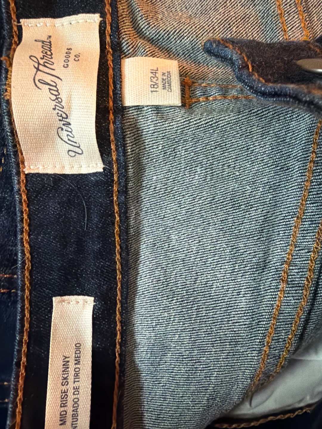 Universal Thread Mid Rise Skinny Jeans Size 18/34L - photo 2