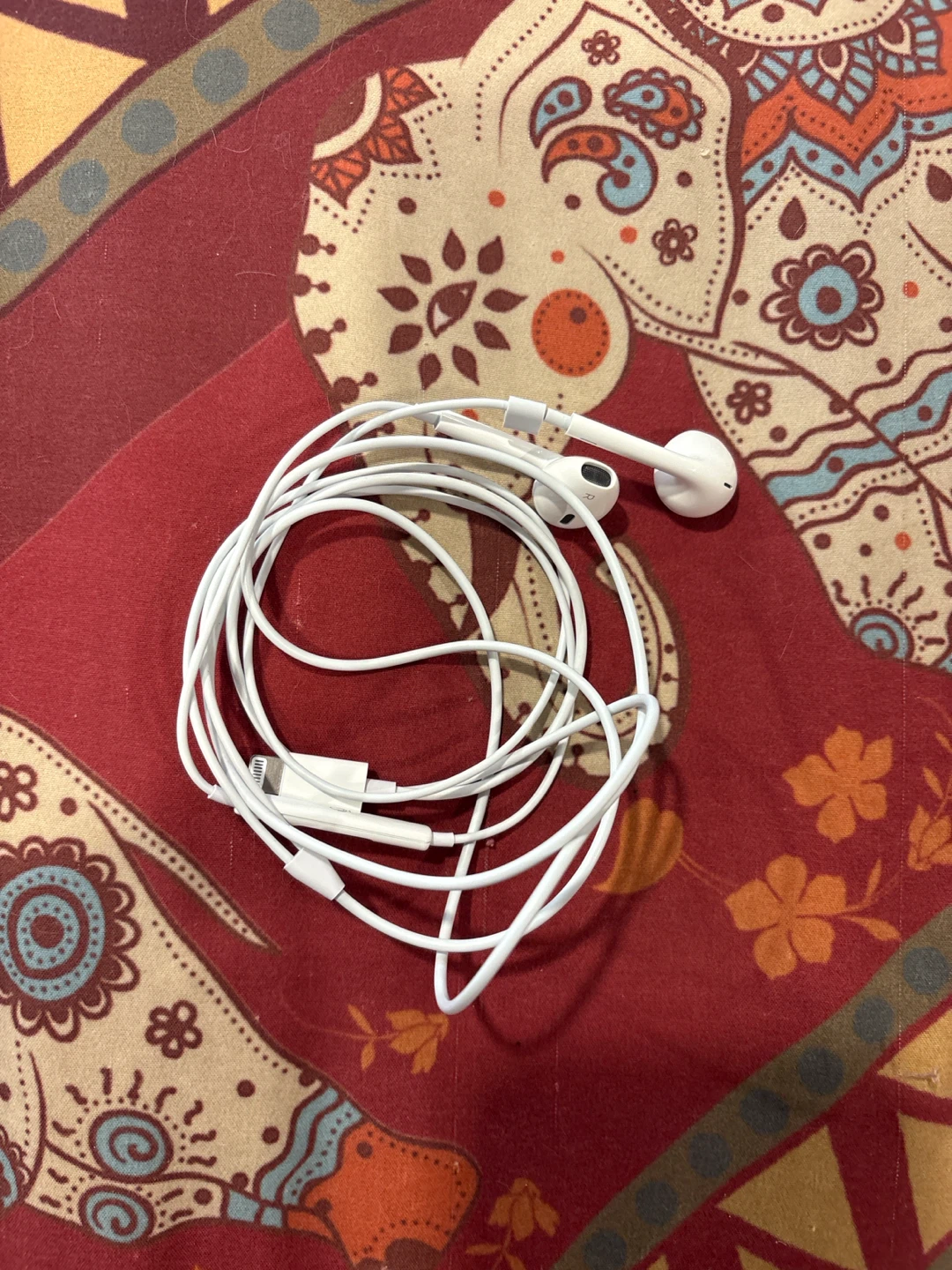 Apple EarPods Lightning Connector - photo 2