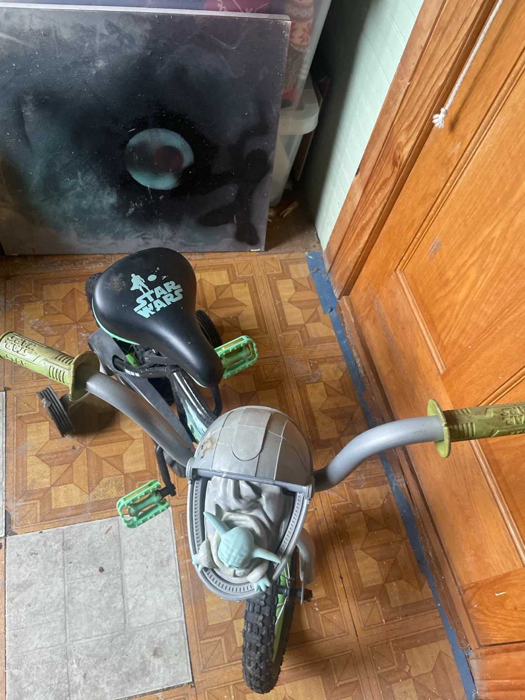 Star Wars The Mandalorian Grogu Toddler Bicycle - photo 2