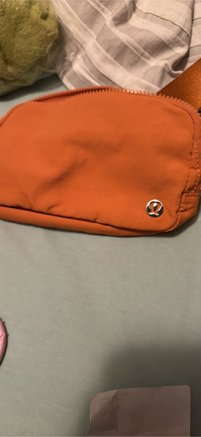 Lululemon belt bag 1L autumn orange