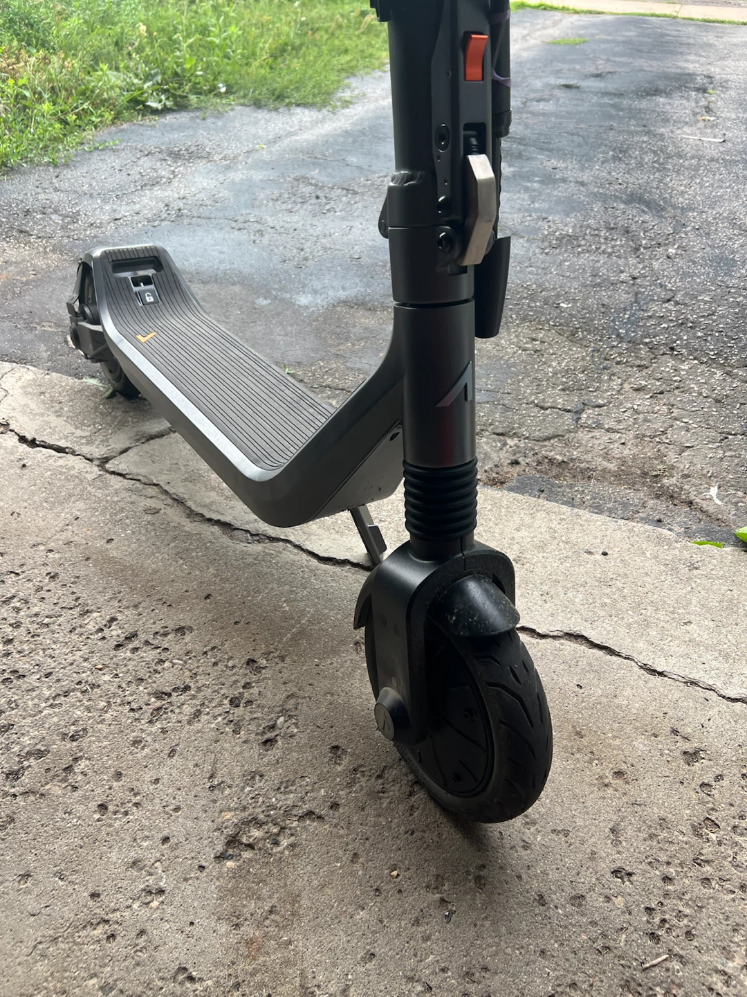 Apollo go Electric Scooter - photo 3