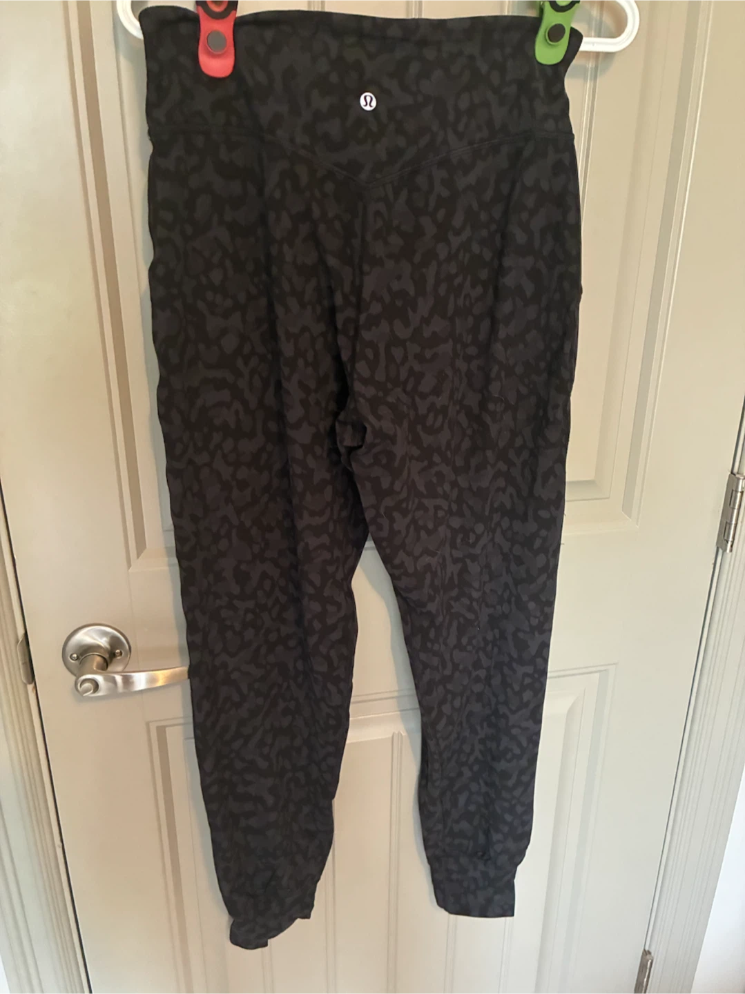 Lulu lemon pants/leggings/hat - photo 2
