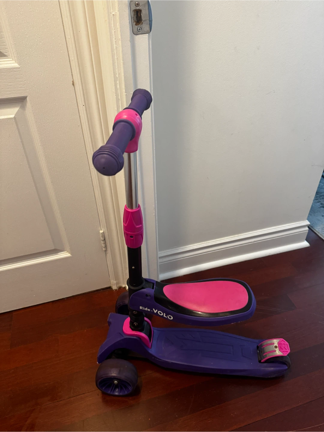 Ride Volo 3-Wheel Scooter - photo 2