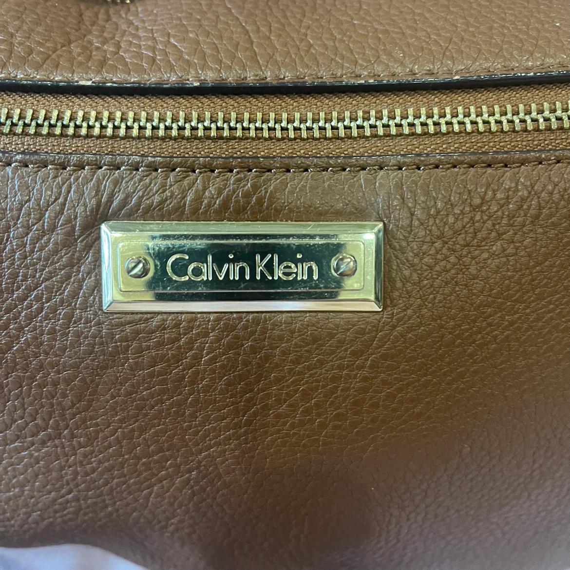 Calvin Klein Brown Leather Shoulder Bag - photo 2