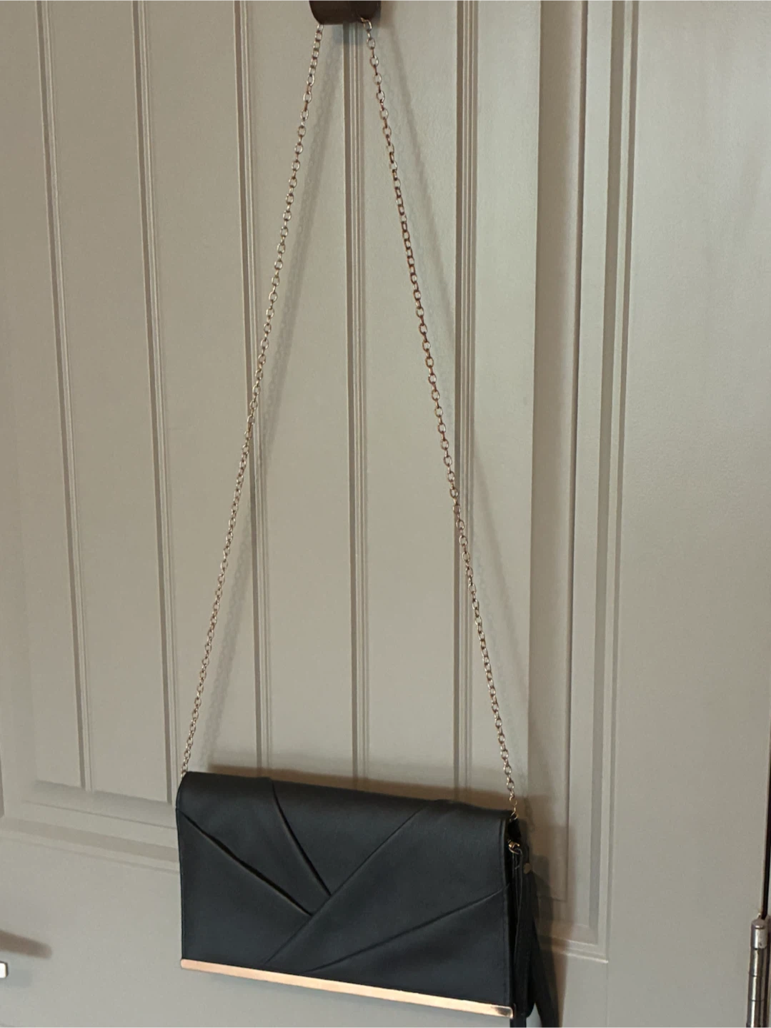 Black purses