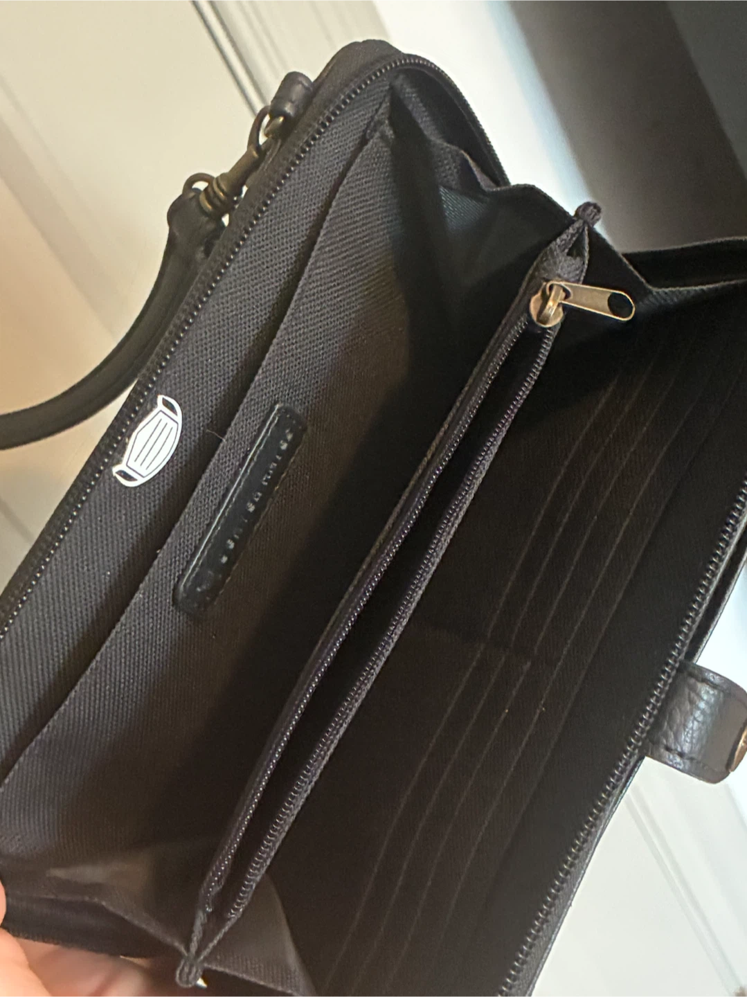 Black purses - photo 5