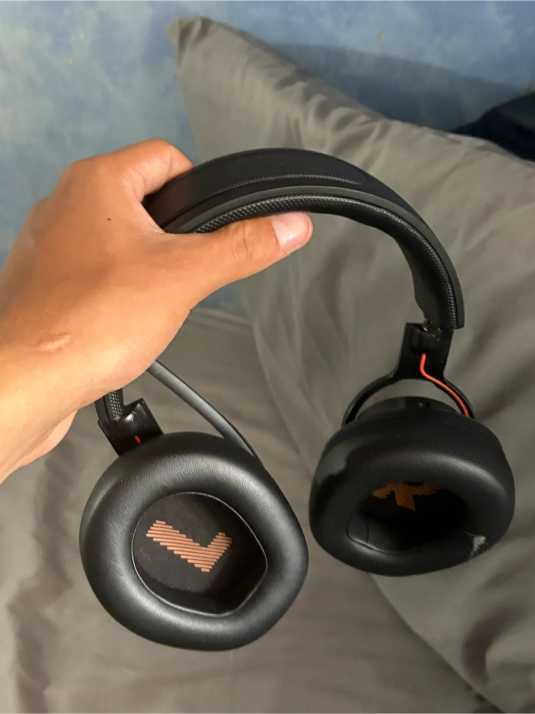 JBL Noise Cancelling Headphones