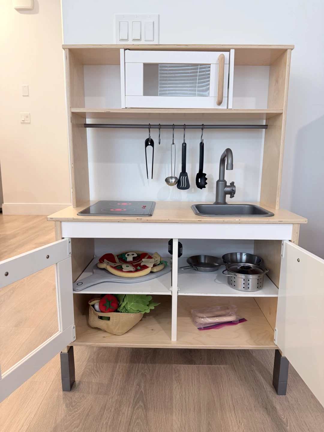 Ikea Duktig Play Kitchen with accessories and upgrades - photo 2