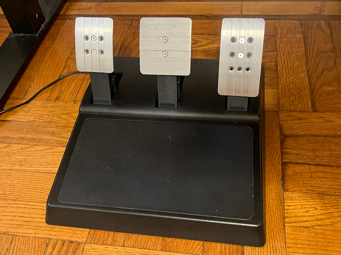 Thrustmaster T300 Sim Wheel & Pedals - photo 2