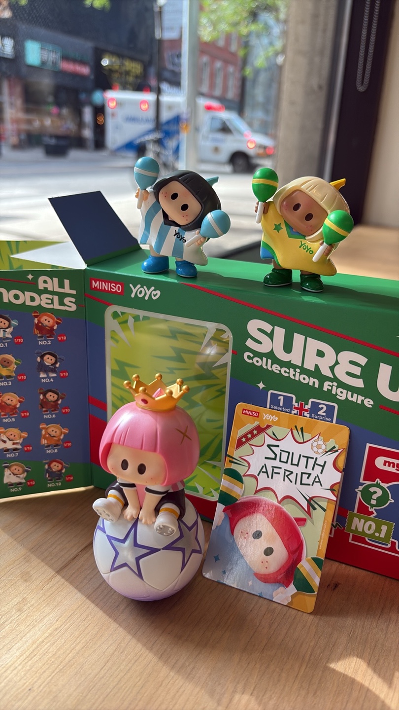 MINISO YOYO SURE WIN Collection Figure