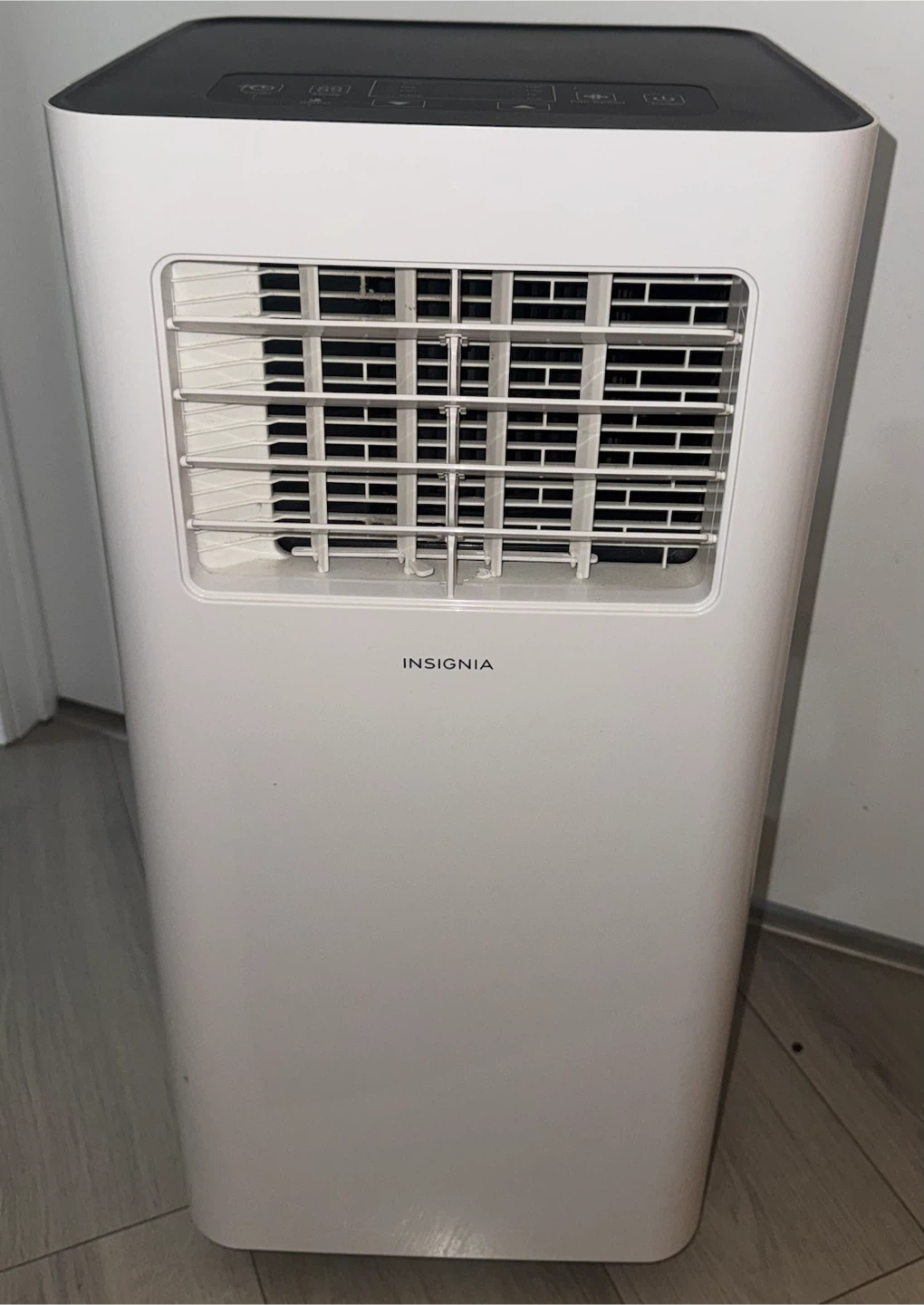 Insignia NS-AC10PWH5-C Portable Air Conditioner
