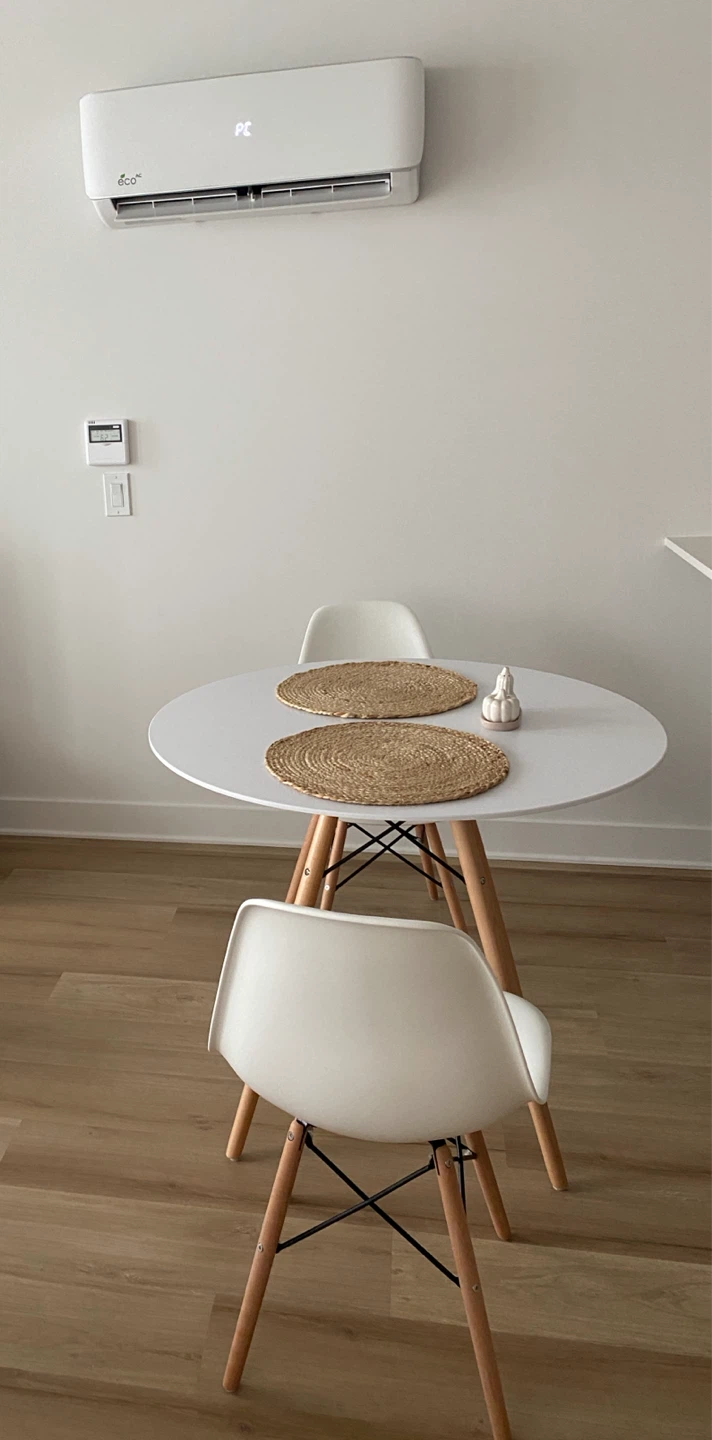White Round Dining Table with Chairs - photo 2