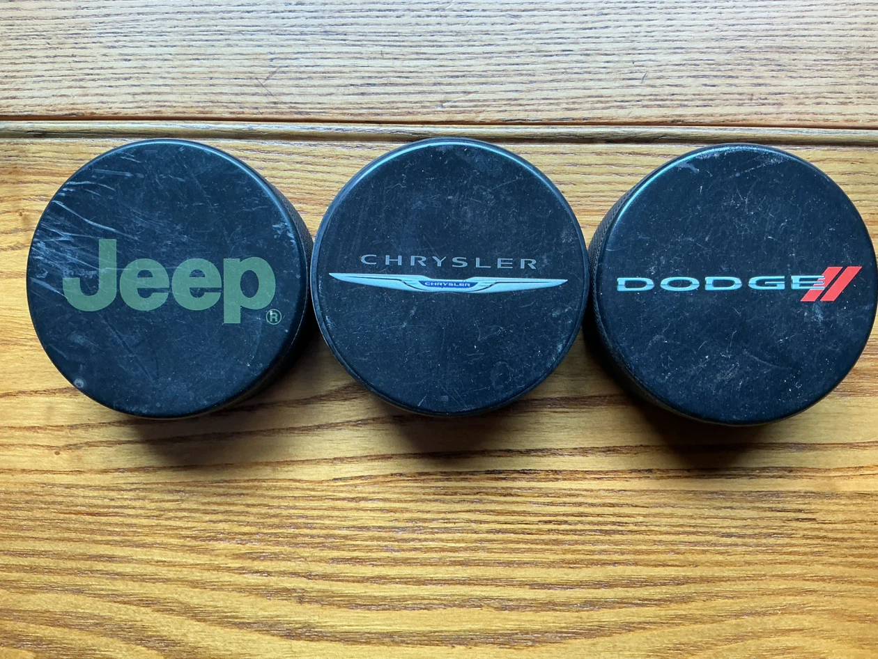 Jeep, Chrysler, Dodge Hockey Pucks !
