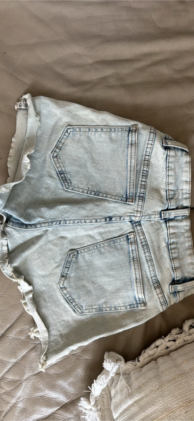 Refuge Denim High Rise Jean Shorts size 00 - photo 3