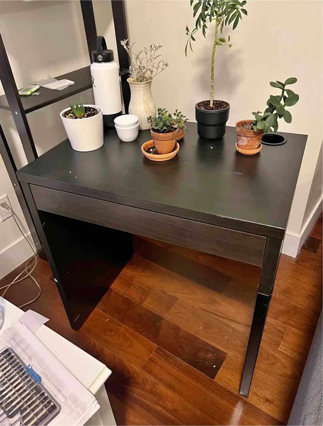Ikea Micke Desk in Black
